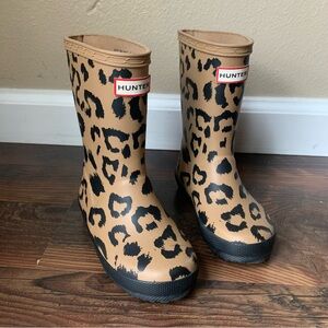 NWOT Hunter Girls Leopard Print Pull On Rain Boots